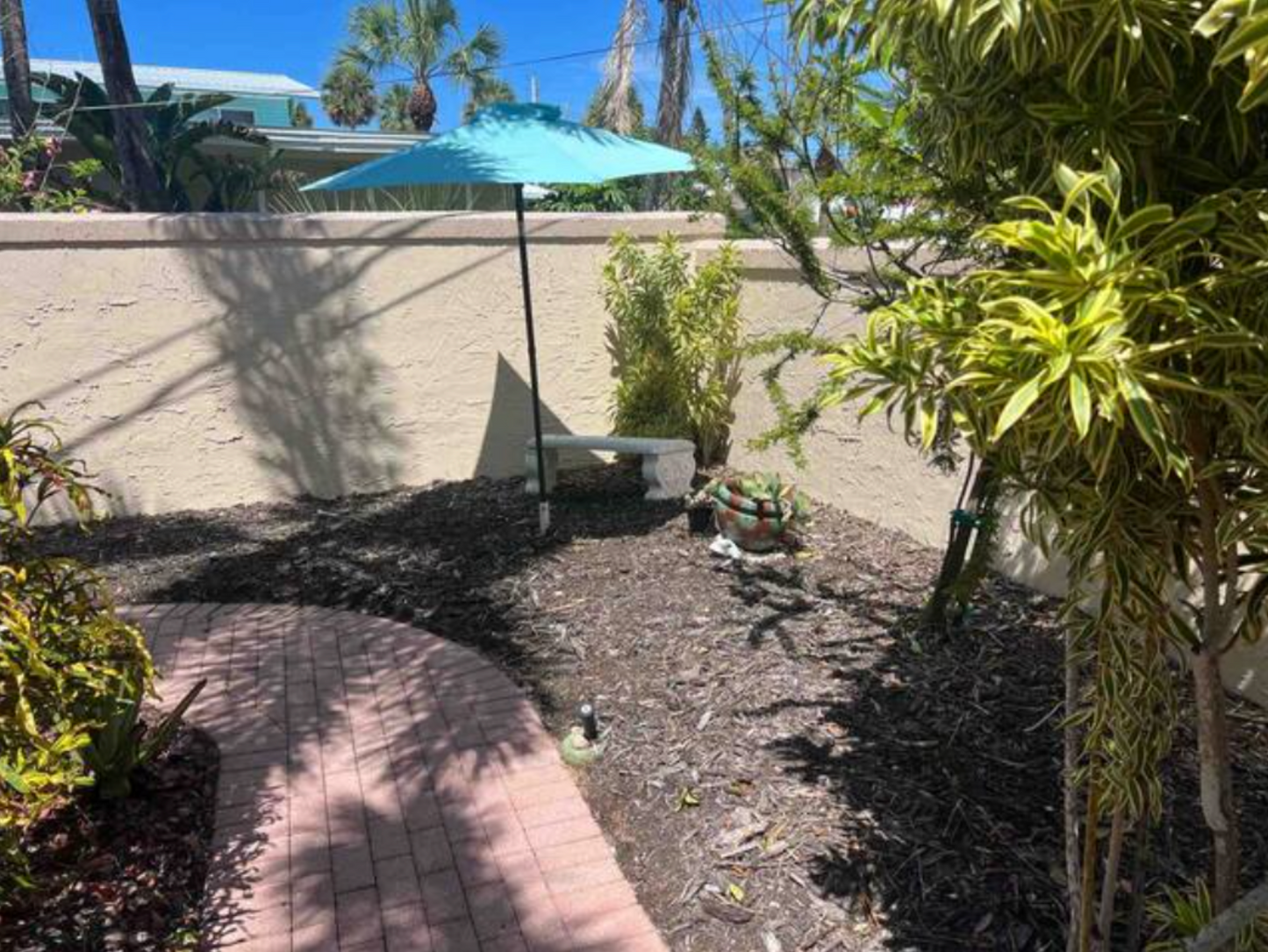 Direct booking for 45 west bay drive