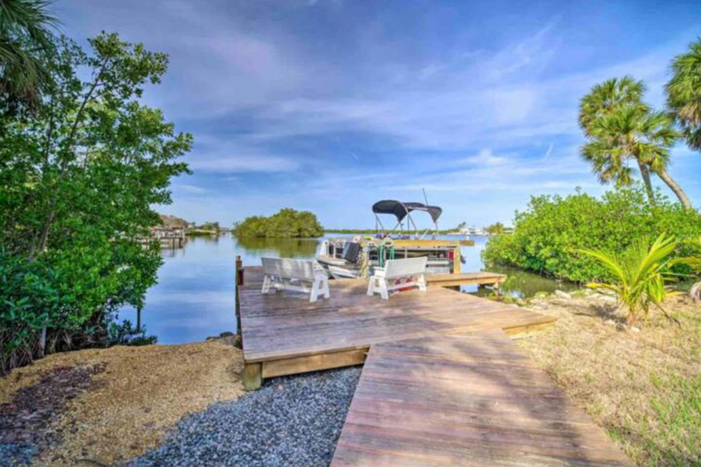 Direct booking for 45 west bay drive