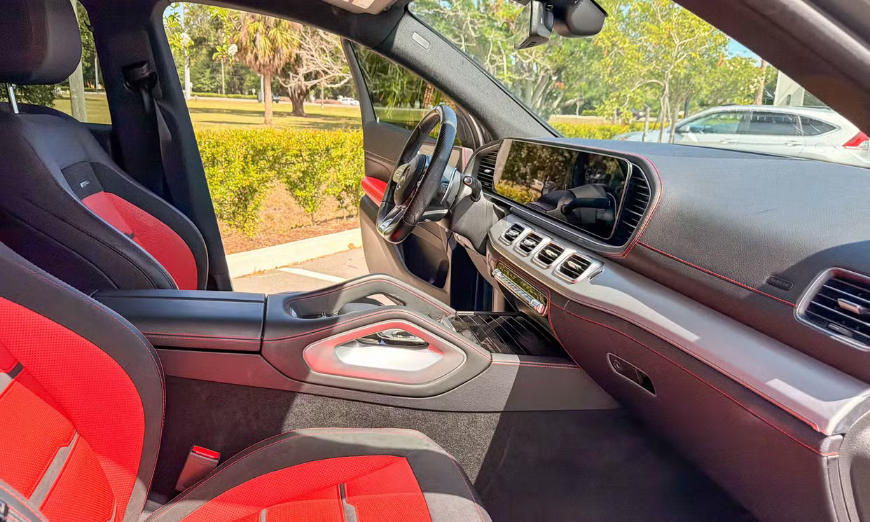 AMG Mercedez-Benz GLE-53 SUV Rental